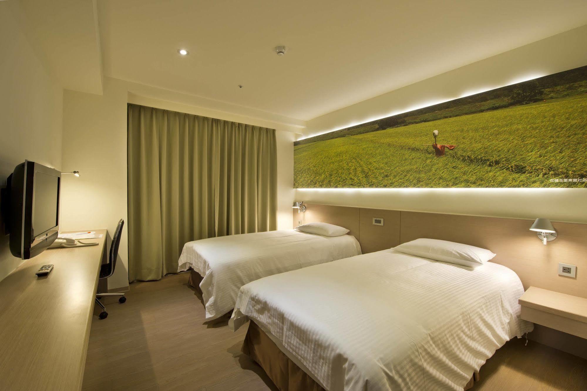 Mellow Fields Hotel Тайпей Екстериор снимка